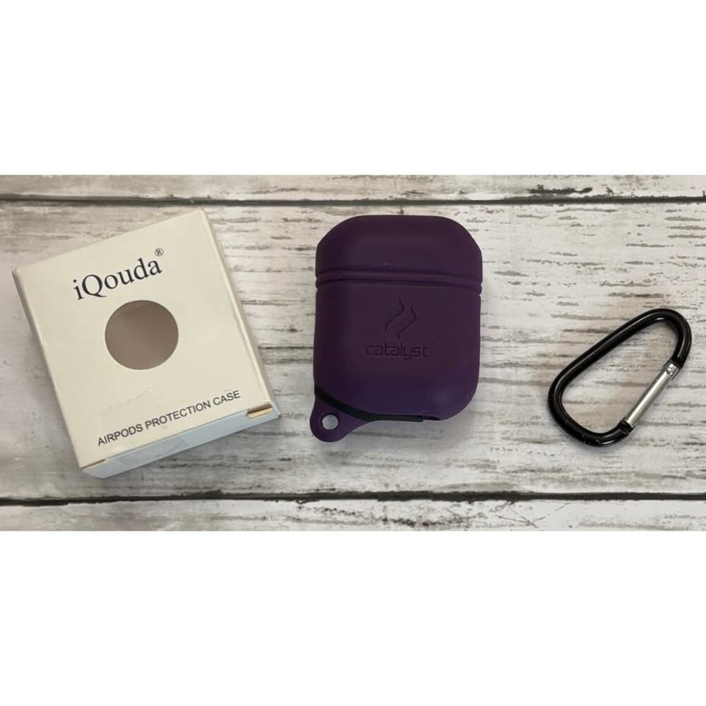 Catalyst Deep Plum Silicone AirPods Protection Case